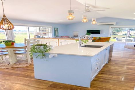 Photo of property in 35 Sears Road, Meeanee, Napier, 4183