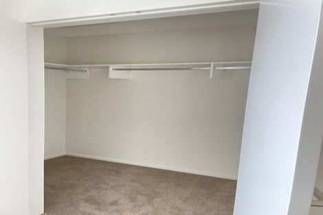 Photo of property in 17 Whimbrel Road, Flat Bush, Auckland, 2019
