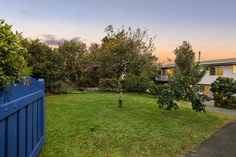 Photo of property in 48 Ronald Avenue, Glenbrook, Waiuku, 2681