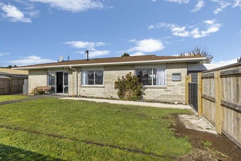 Photo of property in 14 Rahiri Street, Waitara, 4320