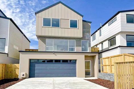 Photo of property in 17 Sunnyheights Road, Orewa, 0931