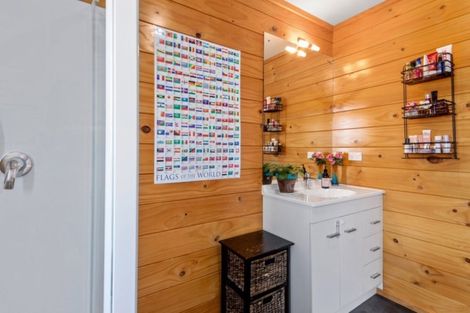 Photo of property in 18 Curtis Street, Stoke, Nelson, 7011