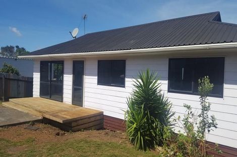 Photo of property in 2/36 Walmsley Road, Mangere, Auckland, 2022