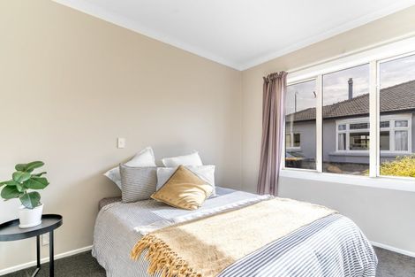 Photo of property in 14 Prince Street, Winton, 9720