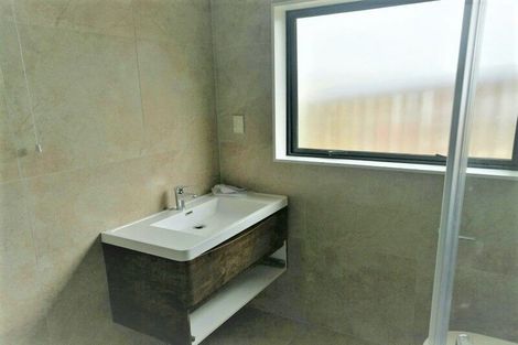 Photo of property in 39 Cavalli Road, Long Bay, Auckland, 0630