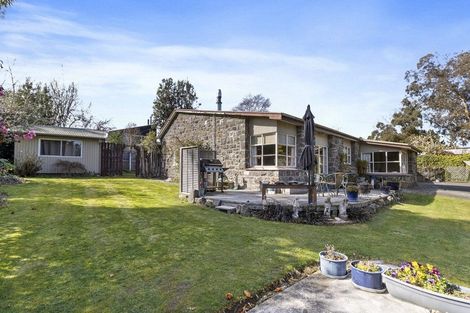 Photo of property in 10 Claremont Road, Gleniti, Timaru, 7910