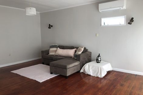 Photo of property in 1/40 Nile Road, Milford, Auckland, 0620