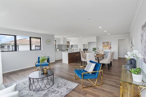 Photo of property in 18a Orams Road, Hillpark, Auckland, 2102