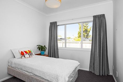 Photo of property in 912 Clive Street, Akina, Hastings, 4122