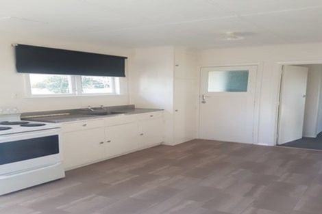 Photo of property in 4 Drayton Place, Highbury, Palmerston North, 4412