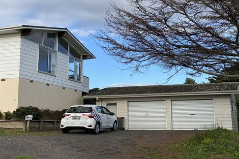 Photo of property in 10 Everglade Drive, Goodwood Heights, Auckland, 2105