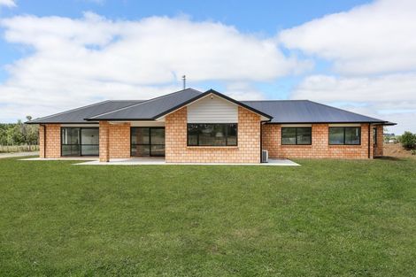 Photo of property in 137 Hunt Road, Pukekawa, Tuakau, 2696