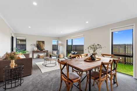 Photo of property in 20 Rehua Way, Papamoa, 3118