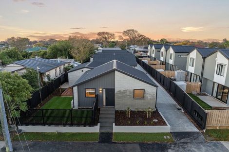 Photo of property in 4/93 Wildberry Street, Woolston, Christchurch, 8023