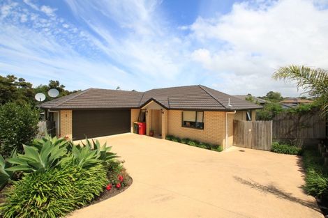 Photo of property in 3 Ohau Court, Fairview Heights, Auckland, 0632