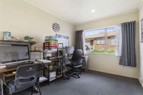 Photo of property in 31 Carlas Way, Ranui, Auckland, 0612