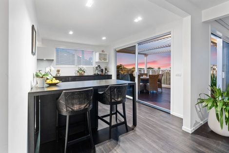 Photo of property in 90 Aotea Street, Orakei, Auckland, 1071