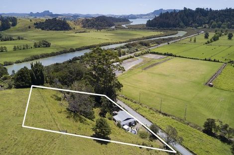Photo of property in 18 Waikoura Road, Kaeo, 0478