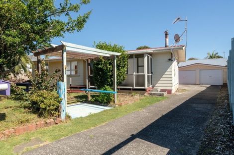 Photo of property in 23 Seaspray Drive, Mount Maunganui, 3116