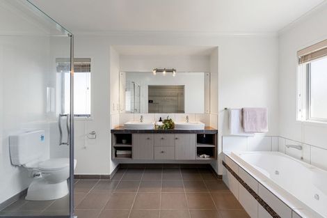 Photo of property in 22 Moonlight Drive, Rototuna North, Hamilton, 3210