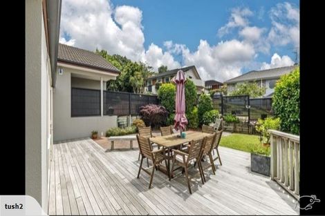 Photo of property in 10 Crestview Place, Browns Bay, Auckland, 0630