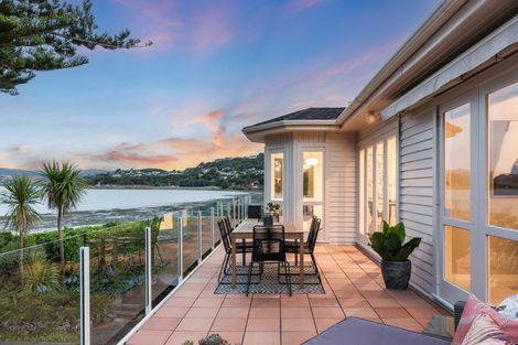 Photo of property in 89 Paremata Road, Paremata, Porirua, 5024