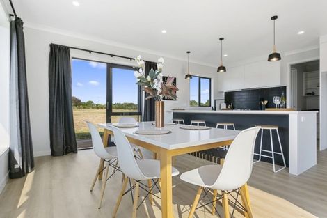 Photo of property in 3/213 Thornton Road, Cambridge, 3434