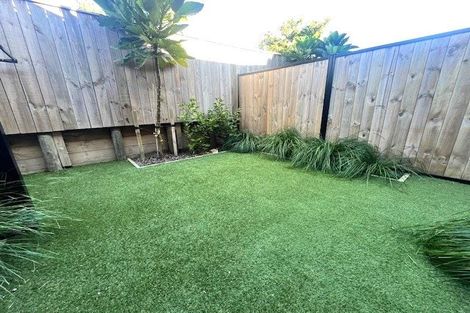 Photo of property in 2/7 Macky Street, Taita, Lower Hutt, 5011