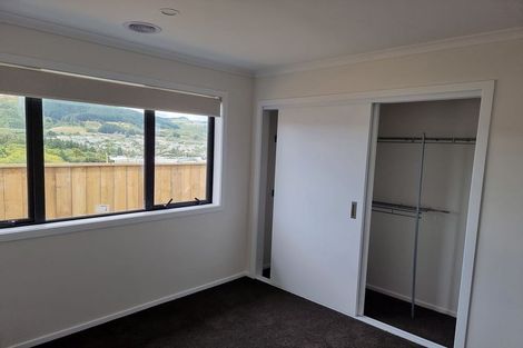 Photo of property in 74 Hokioi Drive, Kenepuru, Porirua, 5022