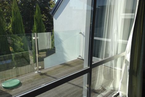 Photo of property in 137a Geraldine Street, Edgeware, Christchurch, 8013