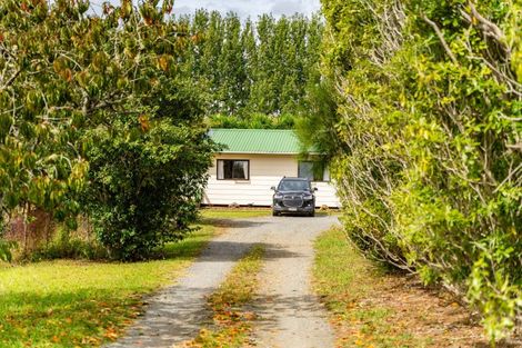 Photo of property in 299 Tauraroa Road, Maungakaramea, Whangarei, 0178