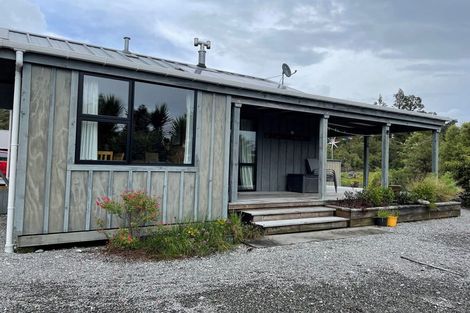 Photo of property in 11 Opuka Place, Haast, 7886