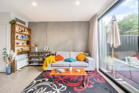 Photo of property in 3 Te Ara O Paetutu, Petone, Lower Hutt, 5012