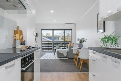 Photo of property in 4/10 Avon Street, Frankton, Hamilton, 3204