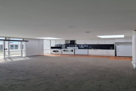 Photo of property in 24 Monorgan Road, Strathmore Park, Wellington, 6022