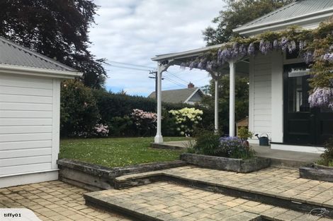 Photo of property in 24 Grendon Street, Maori Hill, Dunedin, 9010