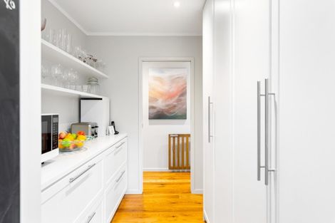 Photo of property in 32a Duncansby Road, Stanmore Bay, Whangaparaoa, 0932