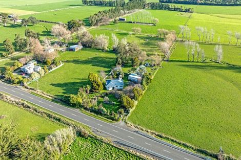 Photo of property in 80464 Masterton Road, Woodville, 4999