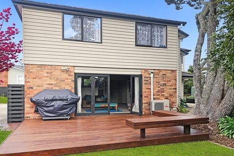 Photo of property in 2/60 Salisbury Road, Birkdale, Auckland, 0626