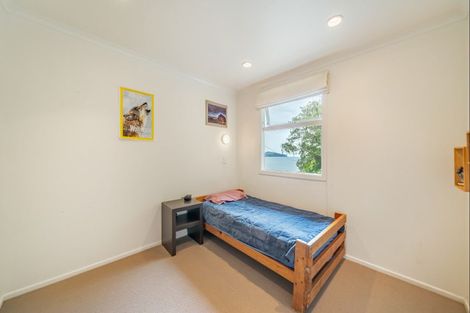 Photo of property in 129 Marine Drive, Sorrento Bay, Lower Hutt, 5013