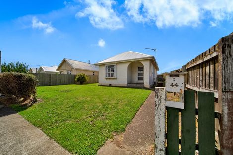 Photo of property in 44 Waihi Road, Hawera, 4610