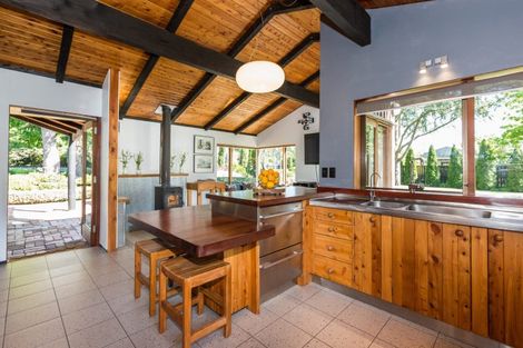 Photo of property in 16 Miller Street, Otane, 4202