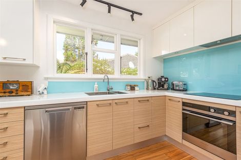 Photo of property in 67 Wakefield Avenue, Sumner, Christchurch, 8081