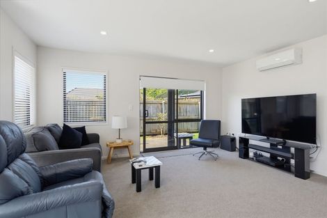 Photo of property in Georgia Estate, 14/3 Georgia Grove, Paraparaumu, 5032