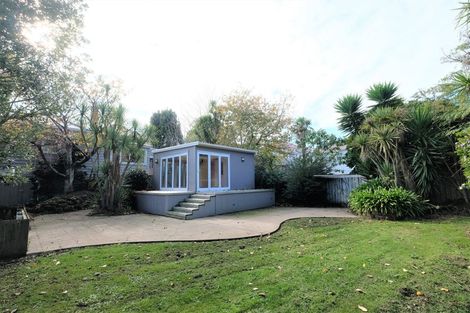 Photo of property in 2 Leslie Avenue, Sandringham, Auckland, 1025