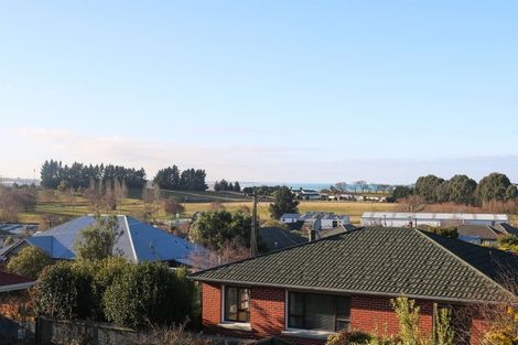Photo of property in 18 Tay Street, Waimataitai, Timaru, 7910