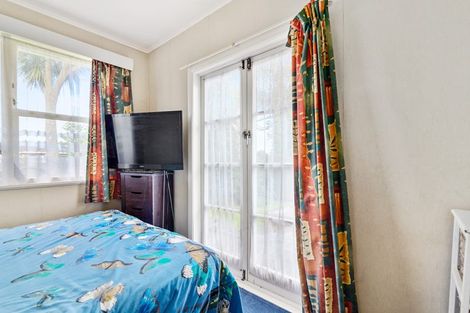 Photo of property in 3 Lee Road, Hannahs Bay, Rotorua, 3010