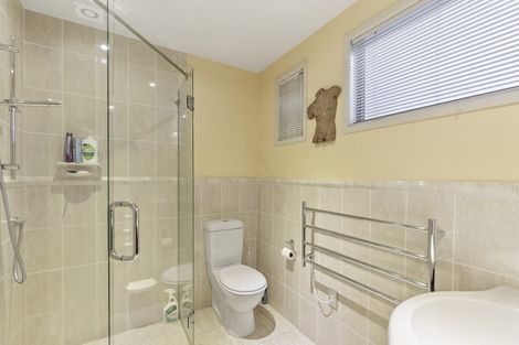 Photo of property in 3/21 Ruakiwi Road, Hamilton Lake, Hamilton, 3204