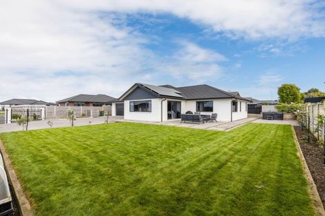 Photo of property in 31 Keene Drive, Bell Block, New Plymouth, 4312