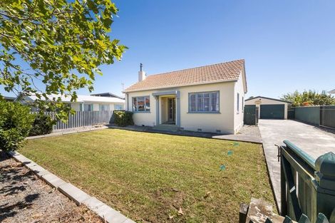 Photo of property in 629 Featherston Street, Roslyn, Palmerston North, 4414